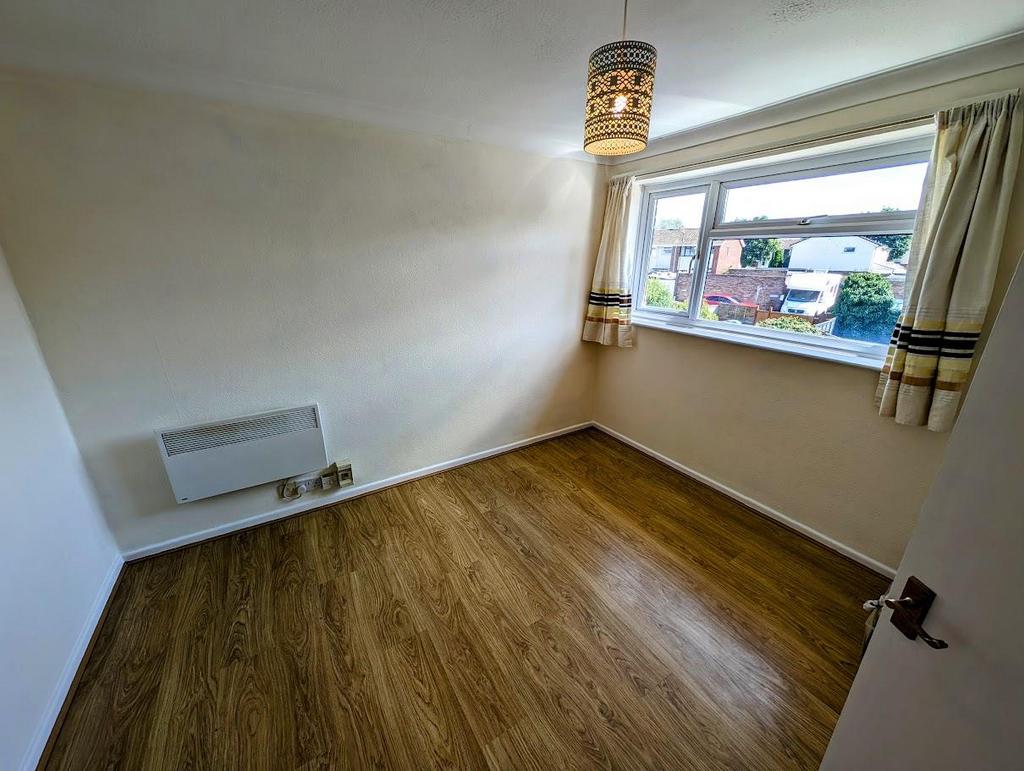 Flat 62 Prestbury BEDROOM ONE.jpg