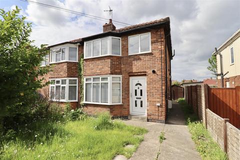 3 bedroom house for sale, Hemlock Avenue, York