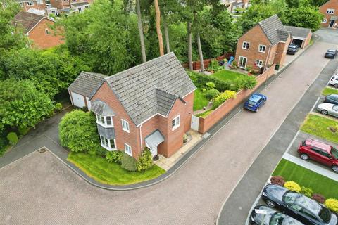 3 bedroom detached house for sale, Mitchells Close, Etwall, Derby