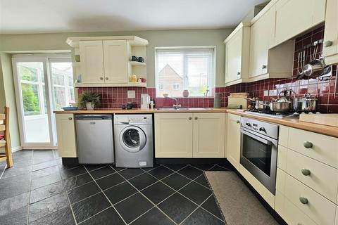 18 Mitchells Close, Etwall, Derby, DE65 6PW