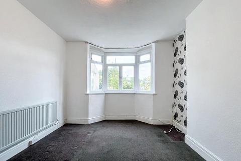 3 bedroom end of terrace house for sale, Caerphilly Road, Heath, Cardiff