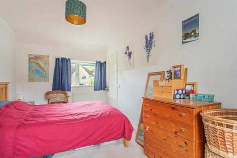 2 Bargates, Box, Corsham, SN13 8LT