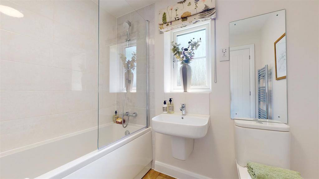 TC ASSETS BATHROOM 2.jpg