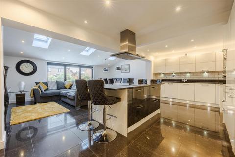 4 bedroom detached house for sale, Holme Lane, Messingham