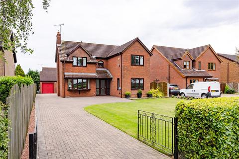 4 bedroom detached house for sale, Holme Lane, Messingham