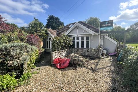 3 bedroom detached bungalow for sale, Slade Gardens, West Cross, Swansea