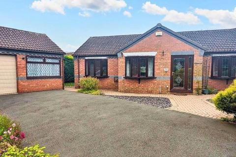 2 bedroom bungalow for sale, Farriers Way, Crow Hill, Nuneaton