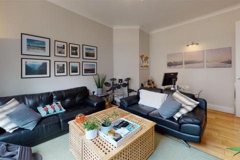 2 bedroom flat to rent, Montagu Mansions, Marylebone, W1