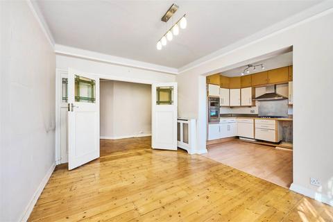 3 bedroom flat for sale, Roehampton Close, Putney, SW15