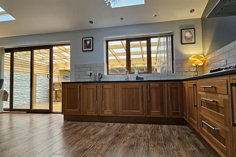 22 Crabgate Drive, Skellow, Doncaster, DN6 8LD