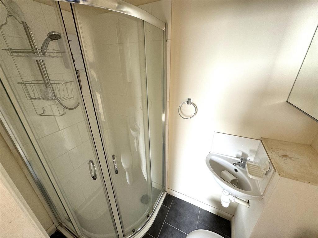 En suite shower room