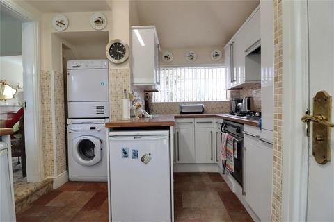 3 bedroom semi-detached house for sale, Princes Avenue, Hessle