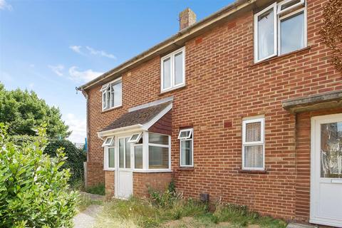 5 bedroom house to rent, Kingsham Avenue, Chichester