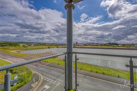 3 bedroom apartment for sale, Pentre Doc Y Gogledd, Llanelli