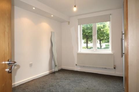 2 bedroom flat for sale, Ffordd Garthorne, Cardiff Bay CF10