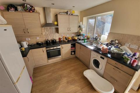 3 bedroom semi-detached house for sale, Elm Street Lane, Cardiff CF24