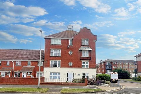 1 bedroom flat for sale, Santa Cruz Drive, Eastbourne