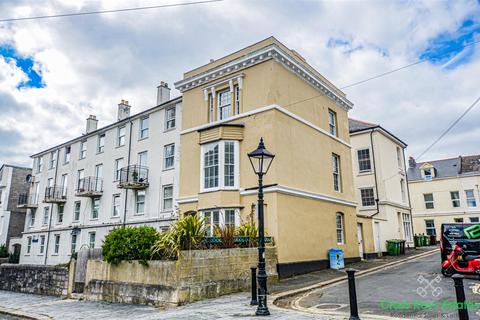 4 bedroom house to rent, Wyndham Square, Plymouth PL1