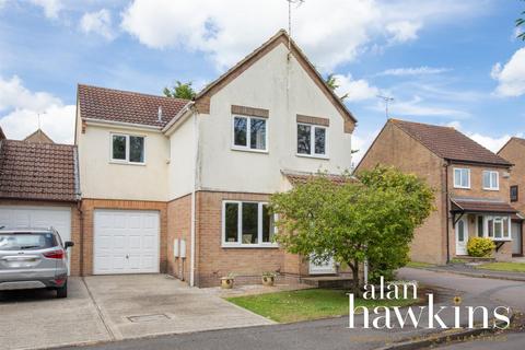 4 bedroom link detached house for sale, Skewbridge Close, Royal Wootton Bassett SN4 7