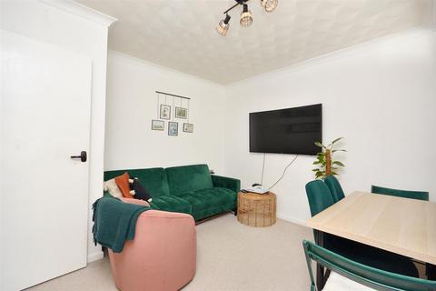 3 bedroom flat for sale, Hurst Lane, Eastbourne