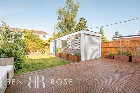 4 Fitchfield, Penwortham, Preston, PR1 9UE