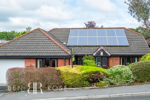 3 bedroom detached bungalow for sale, Fairview Close, Preston PR4