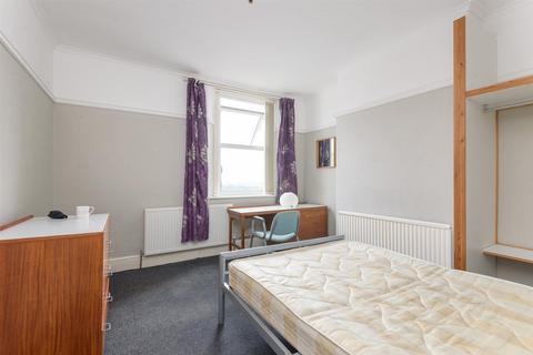 11 Bates Street, Sheffield, S10 1NP