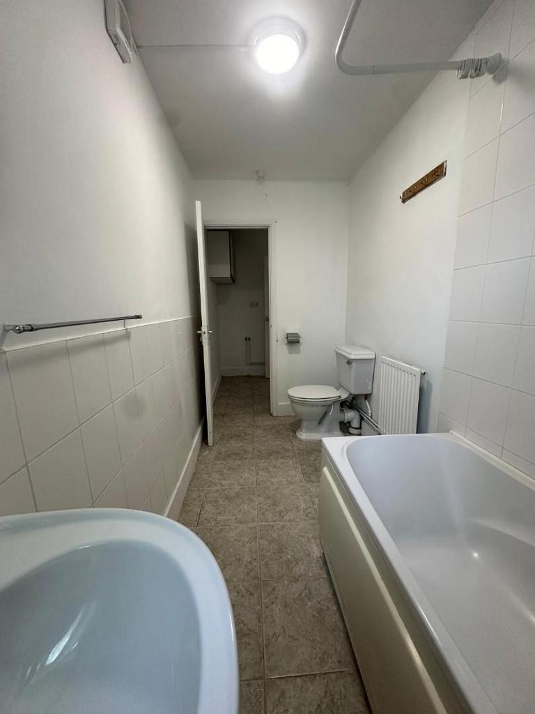 EAST ROAD BATHROOM.jpeg
