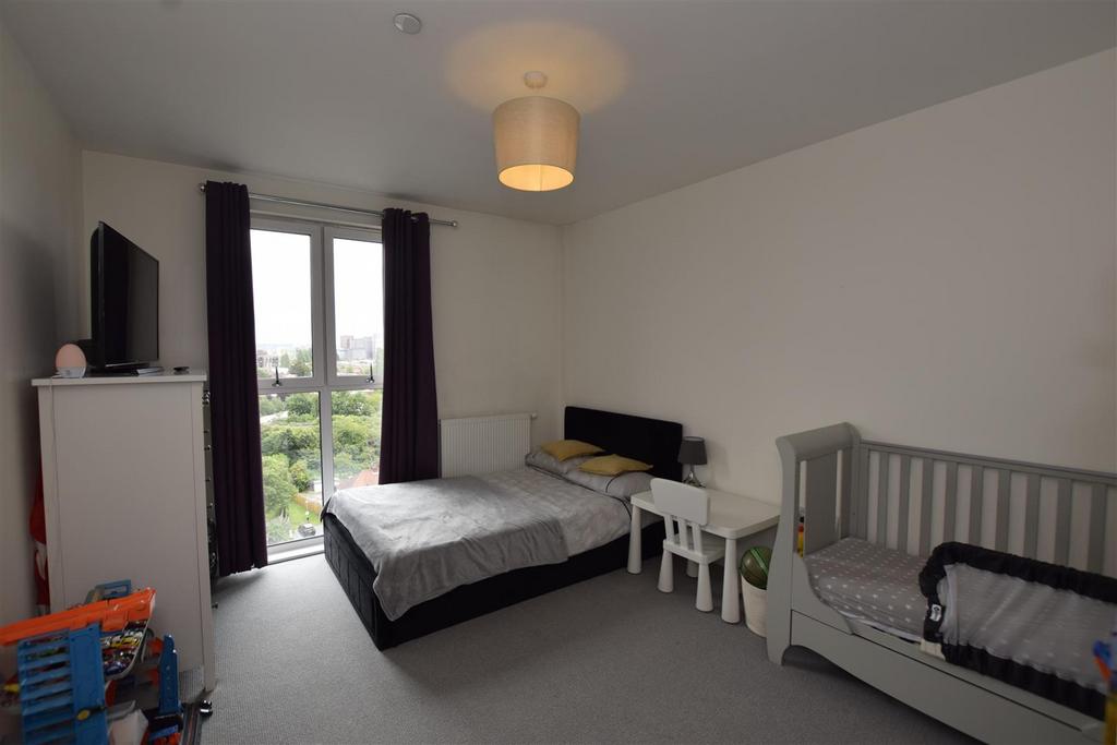 Bedroom 2.JPG