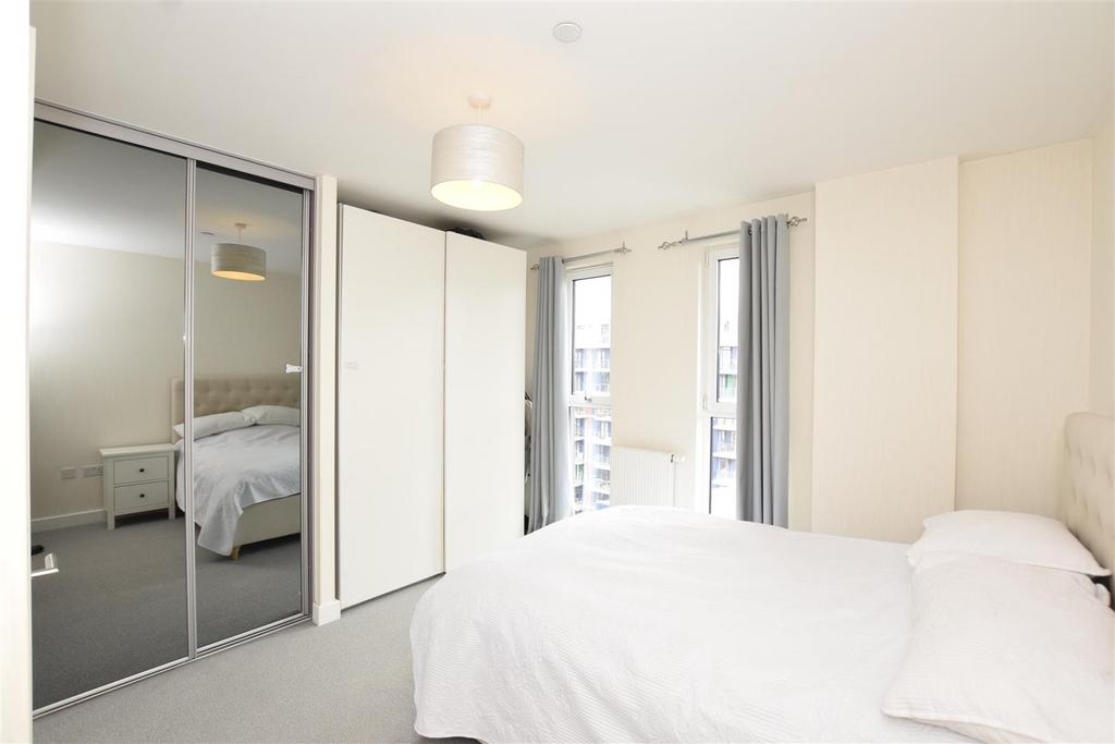 Bedroom 1.JPG