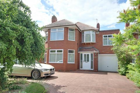 5 bedroom detached house for sale, Harland Way, Cottingham