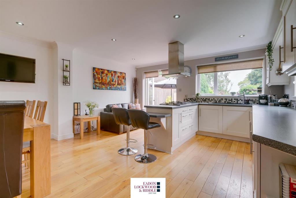 Kitchen Diner Sitting Room