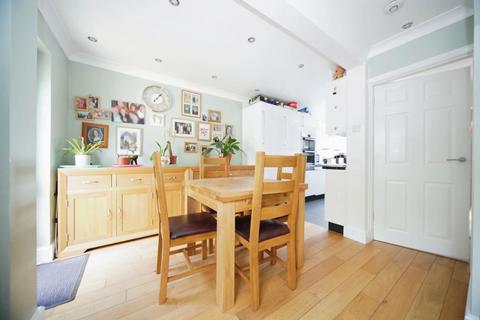 3 bedroom house for sale, Stanstead Crescent, Brighton