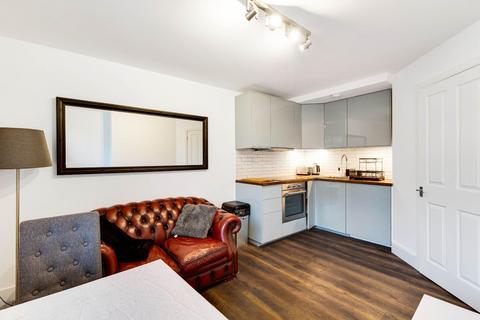 2 bedroom apartment for sale, Stanway Court, Shoreditch, N1