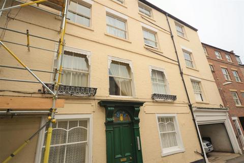 2 bedroom property to rent, King Street, Scarborough