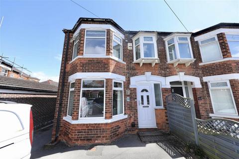 3 bedroom semi-detached house for sale, Beverley Road, Hessle