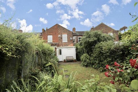 3 bedroom terraced house for sale, Ella Street, Hull