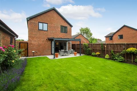 4 bedroom detached house for sale, Ravensgarth Drive, Darlington