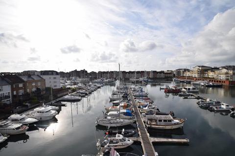 3 bedroom flat for sale, Harbour Quay, Eastbourne BN23