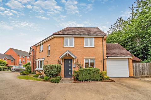 3 bedroom detached house for sale, Firs Avenue, Uppingham, Rutland