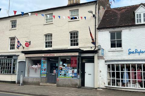 2 bedroom cottage to rent, High Street, Alcester B49