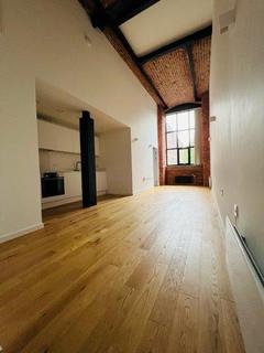 2 bedroom flat to rent, Elisabeth Gardens, Stockport SK5