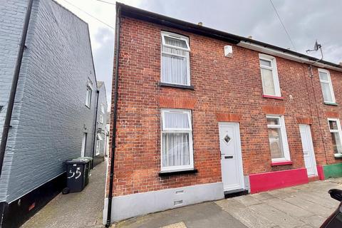 2 bedroom end of terrace house for sale, Lancaster Road, Great Yarmouth