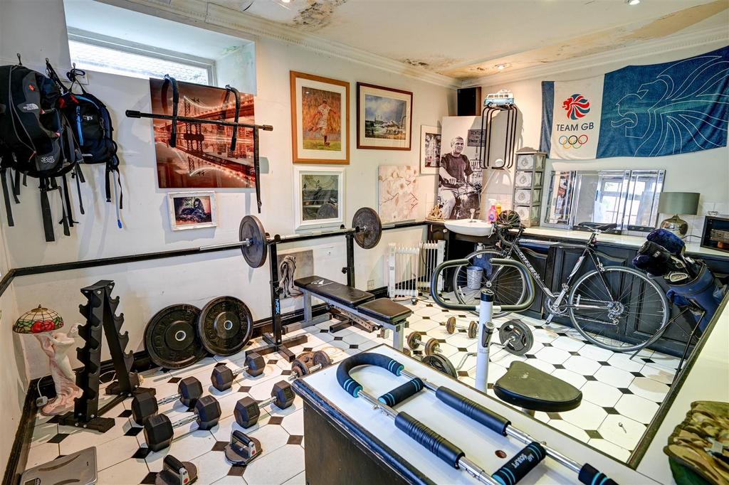 Gym.jpg