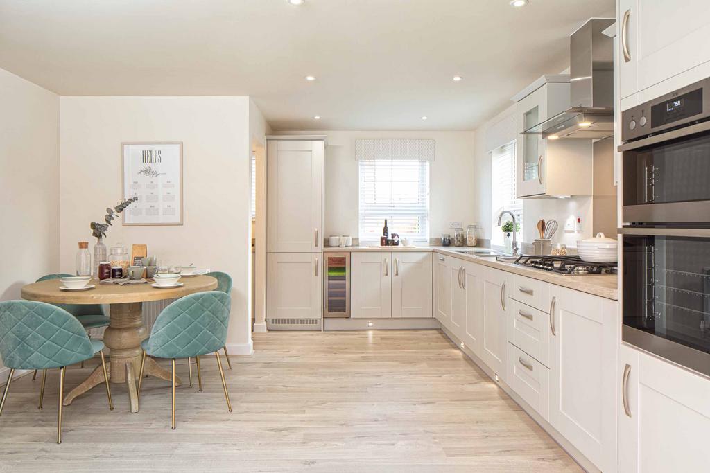 Alnmouth kitchen and dining 1