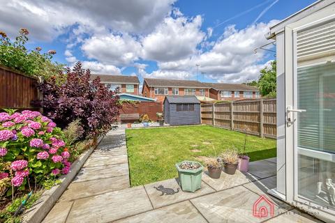 2 bedroom semi-detached bungalow for sale, Flamboro Close, Leigh on sea, SS9