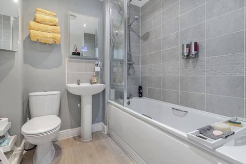1 Allmand Drive, Folkestone, CT20 3FJ