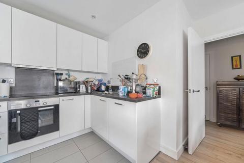 1 bedroom flat for sale, Kennet Island,  Reading,  Berkshire,  RG2