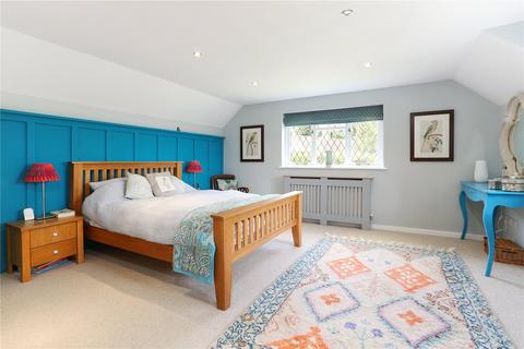 5 bedroom detached house for sale, Upper Hale Road, Farnham, Surrey, GU9