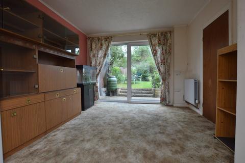 20 Bibury Road, Cheltenham, GL51 6BD